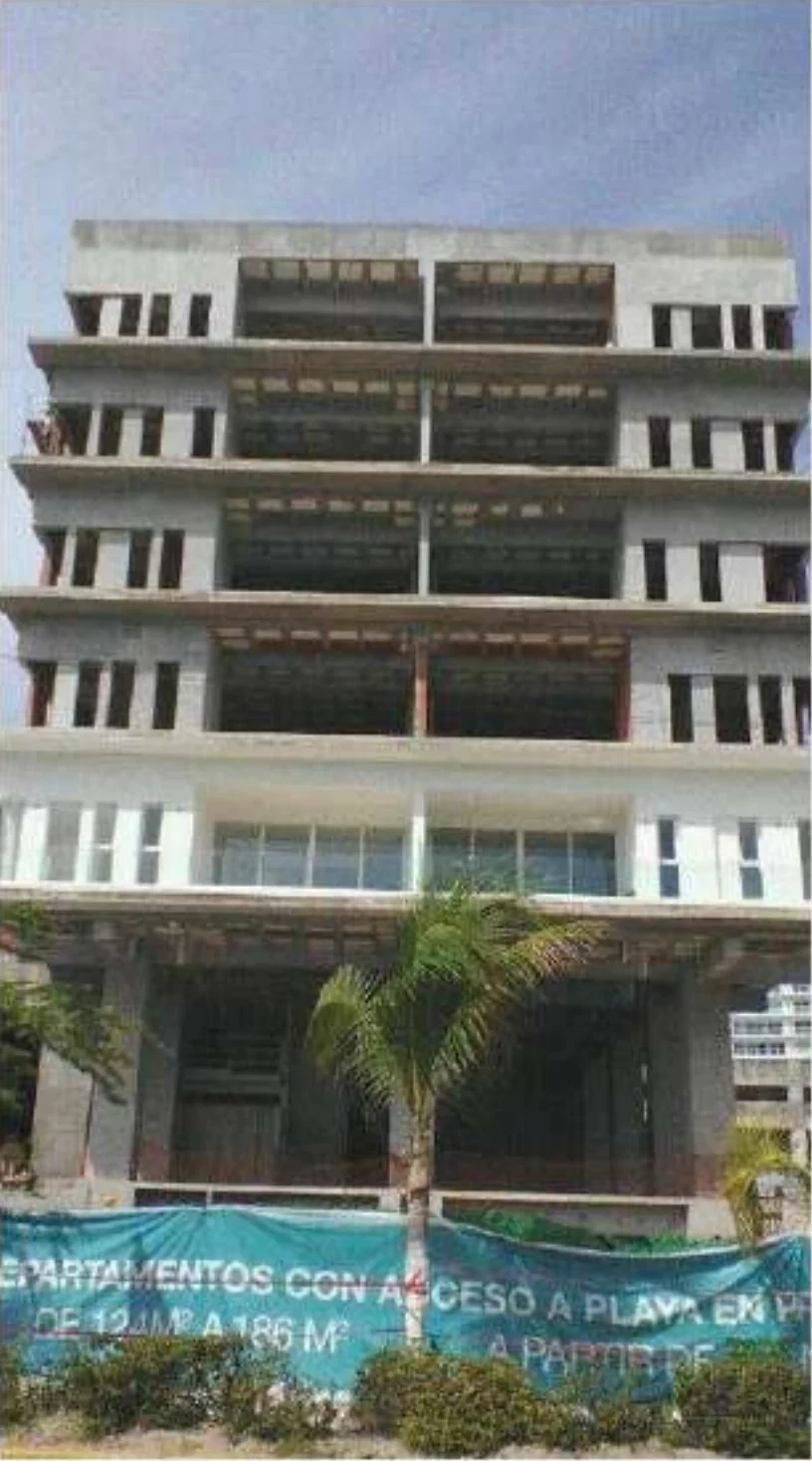 Complejo comercial Aqua Residence · fotografía de obra